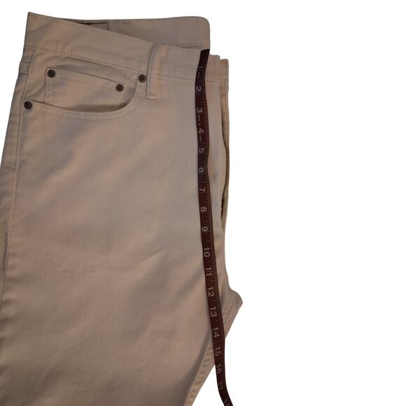 NWOT 513 Levi Strauss Men White Long Slim Straight Denim Size-W38-L30 - Picture 6 of 11